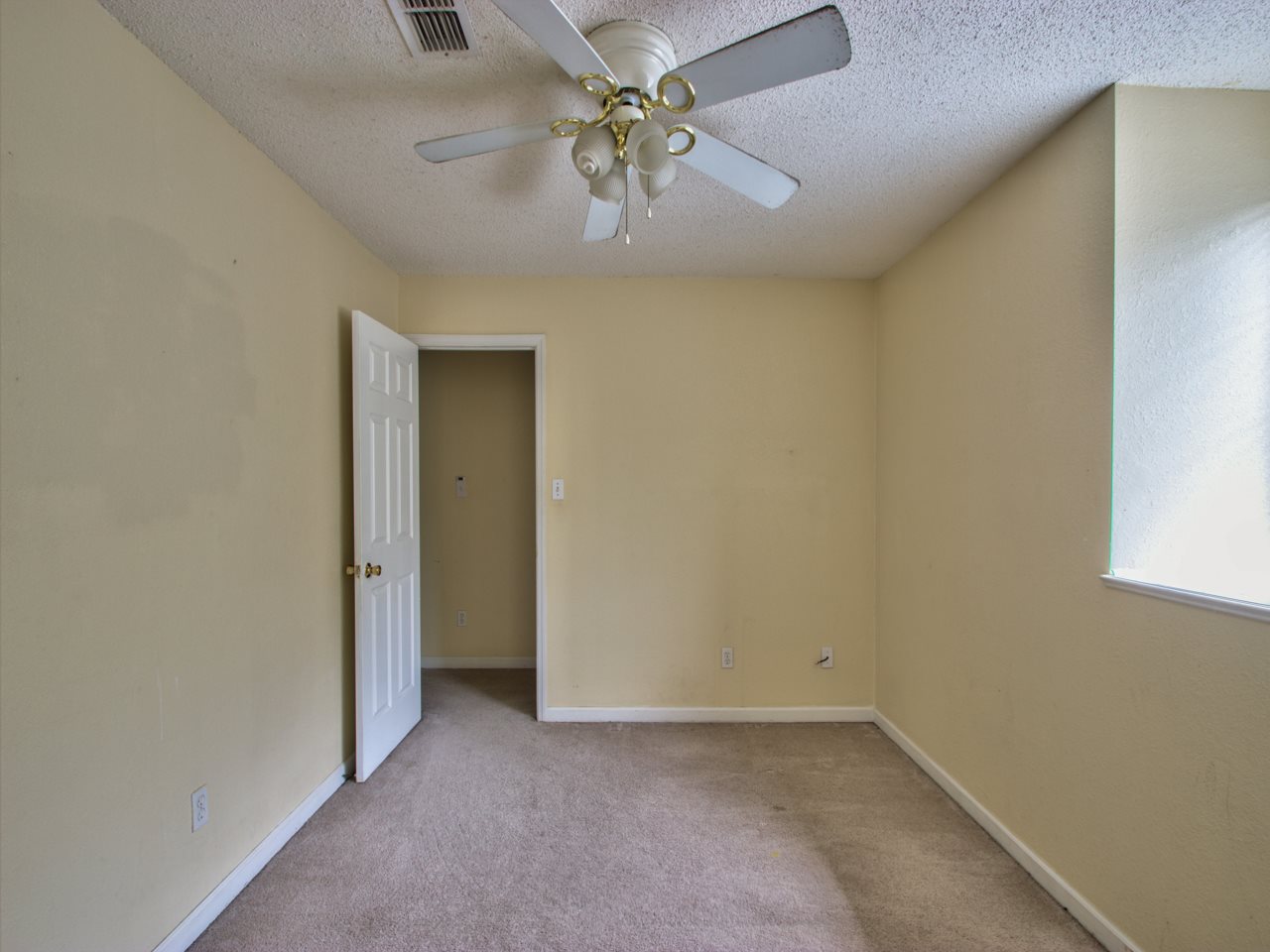 2469 Emerald Ridge Loop Tallahassee, FL 32303 - Photo 12 of 34 Gallery Image 12