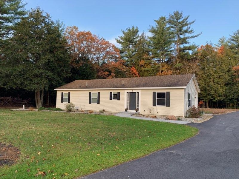 7 Oxbow Pond Road Canterbury, NH 03224 - Photo 1 of 36