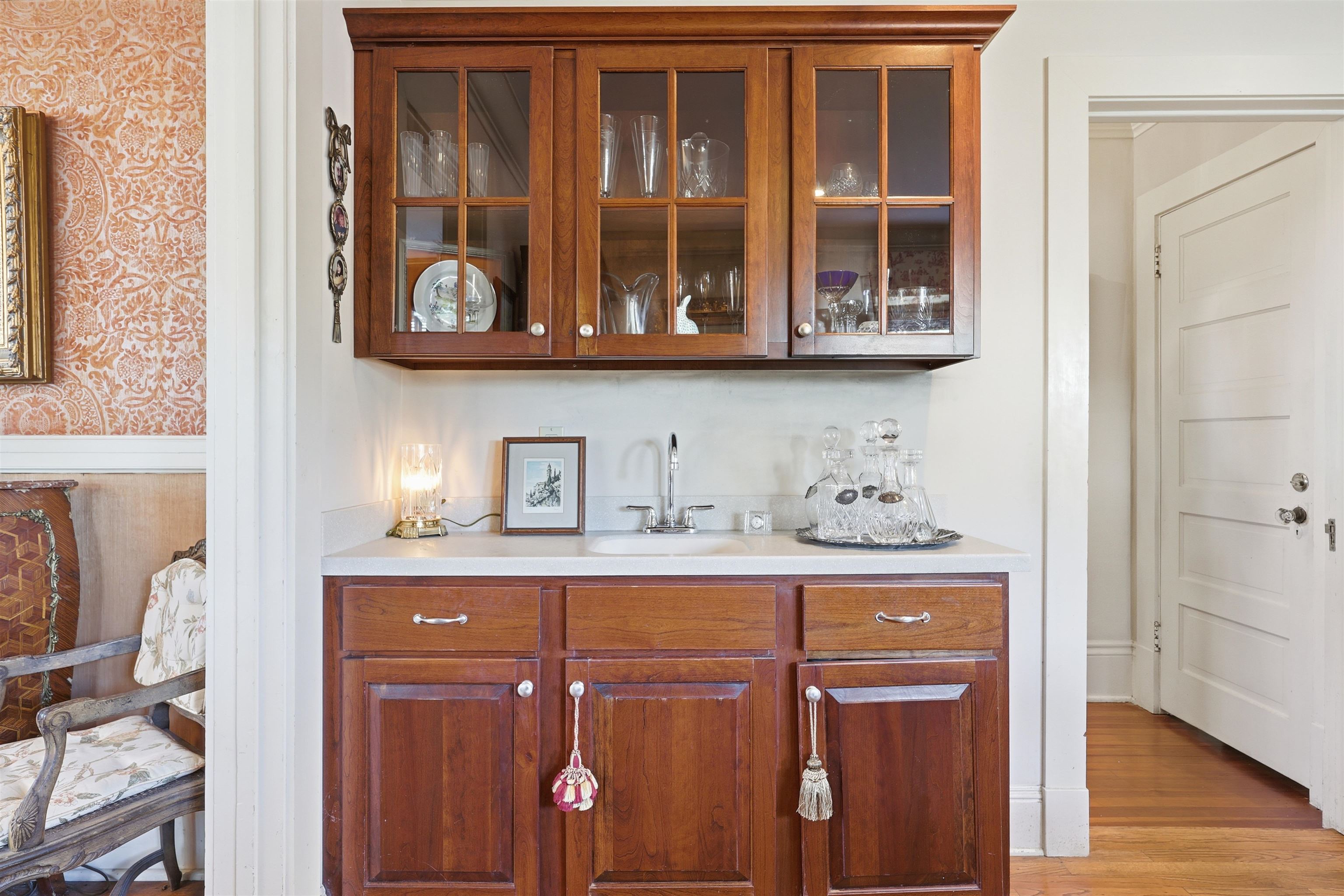 124 Marine Street St. Augustine, FL 32084 - Photo 10 of 41 view of living room