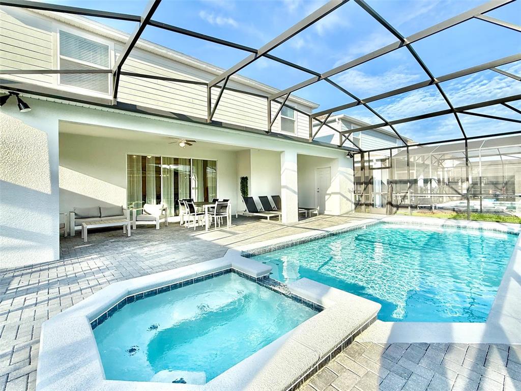 4453 Kaipo Road Davenport, FL 33897 - Photo 2 of 32