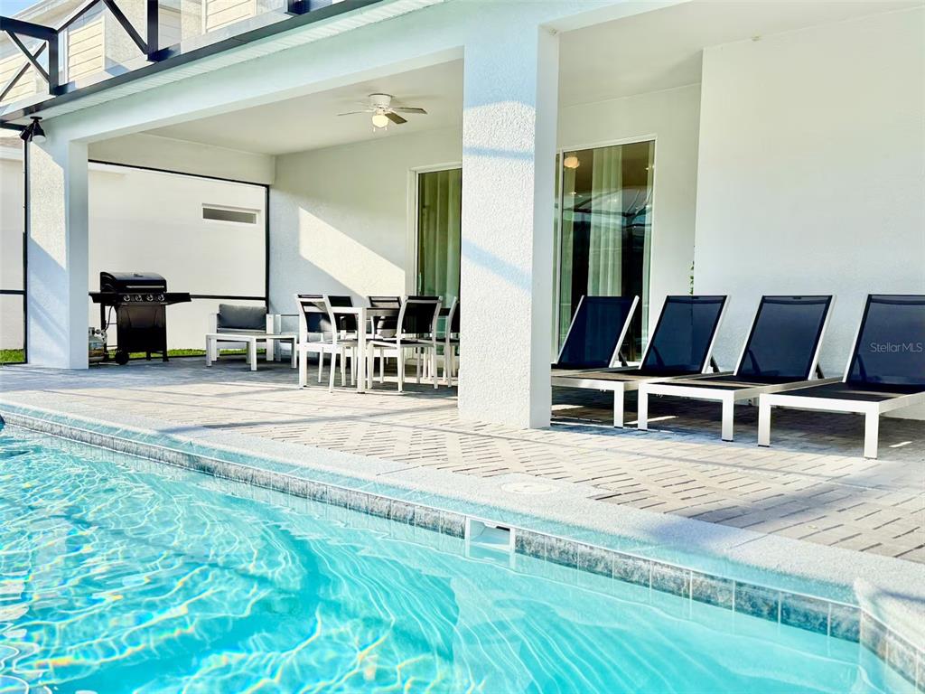 4453 Kaipo Road Davenport, FL 33897 - Photo 3 of 32