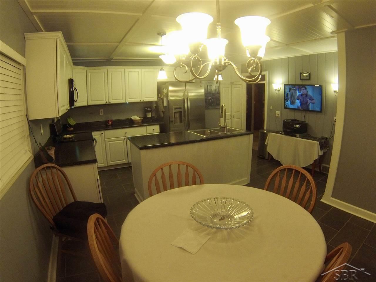 950 Swanson Road Saginaw, MI 48609 - Photo 4 of 24