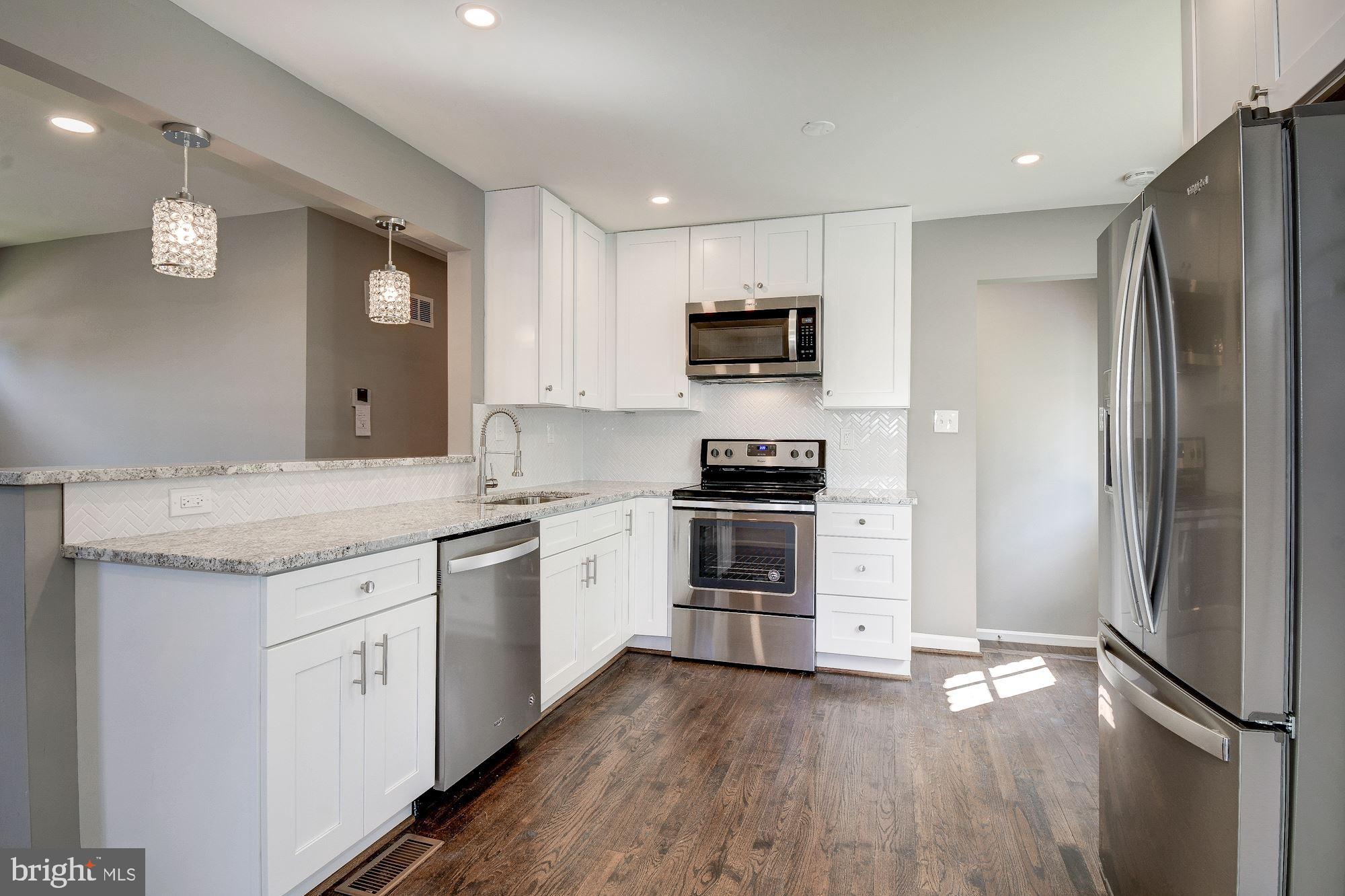 11908 Rocking Horse Road Rockville, MD 20852 - Photo 11 of 33 Gallery Image 11