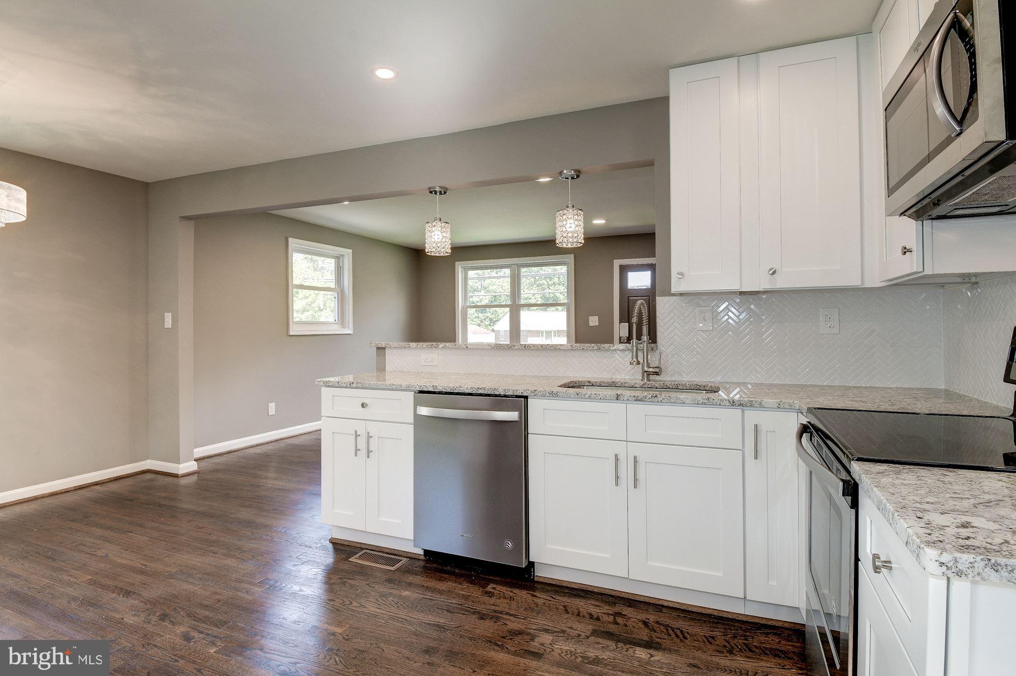 11908 Rocking Horse Road Rockville, MD 20852 - Photo 12 of 33 Gallery Image 12