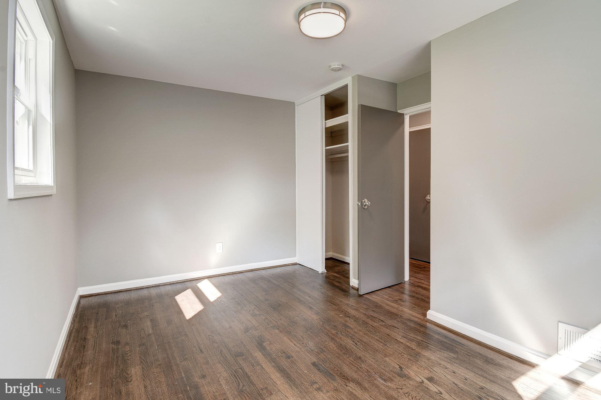 11908 Rocking Horse Road Rockville, MD 20852 - Photo 15 of 33 Gallery Image 15