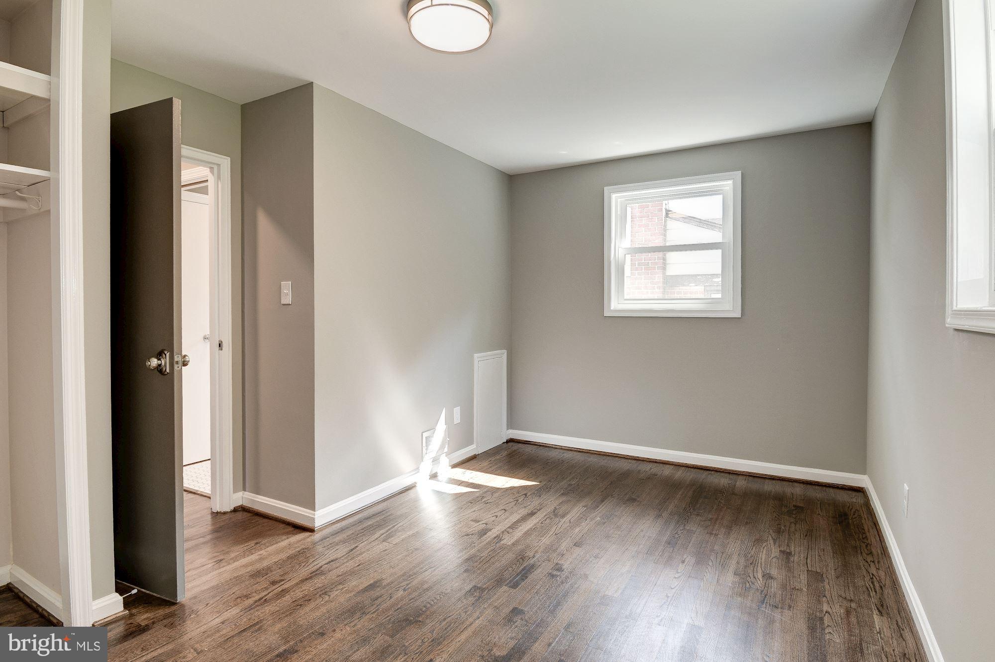 11908 Rocking Horse Road Rockville, MD 20852 - Photo 16 of 33 Gallery Image 16