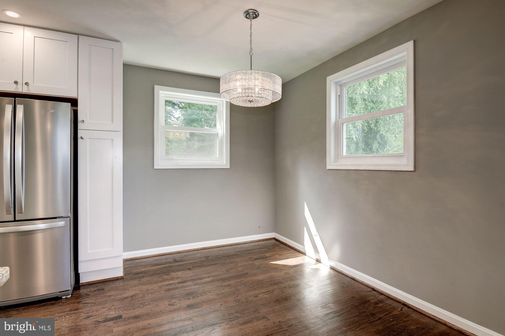 11908 Rocking Horse Road Rockville, MD 20852 - Photo 9 of 33 Gallery Image 9