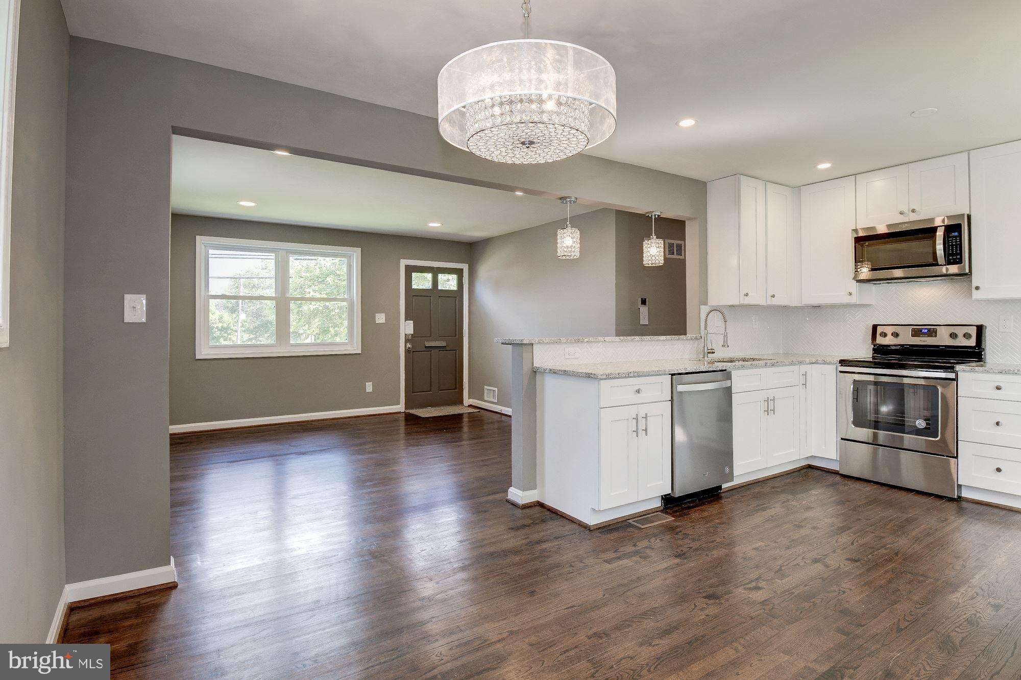 11908 Rocking Horse Road Rockville, MD 20852 - Photo 10 of 33 Gallery Image 10