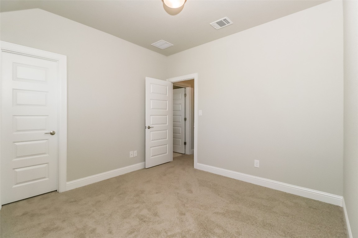 2605 Sam Bass Road, Unit 42 Round Rock, TX 78681 - Photo 16 of 27 an empty room with closet area