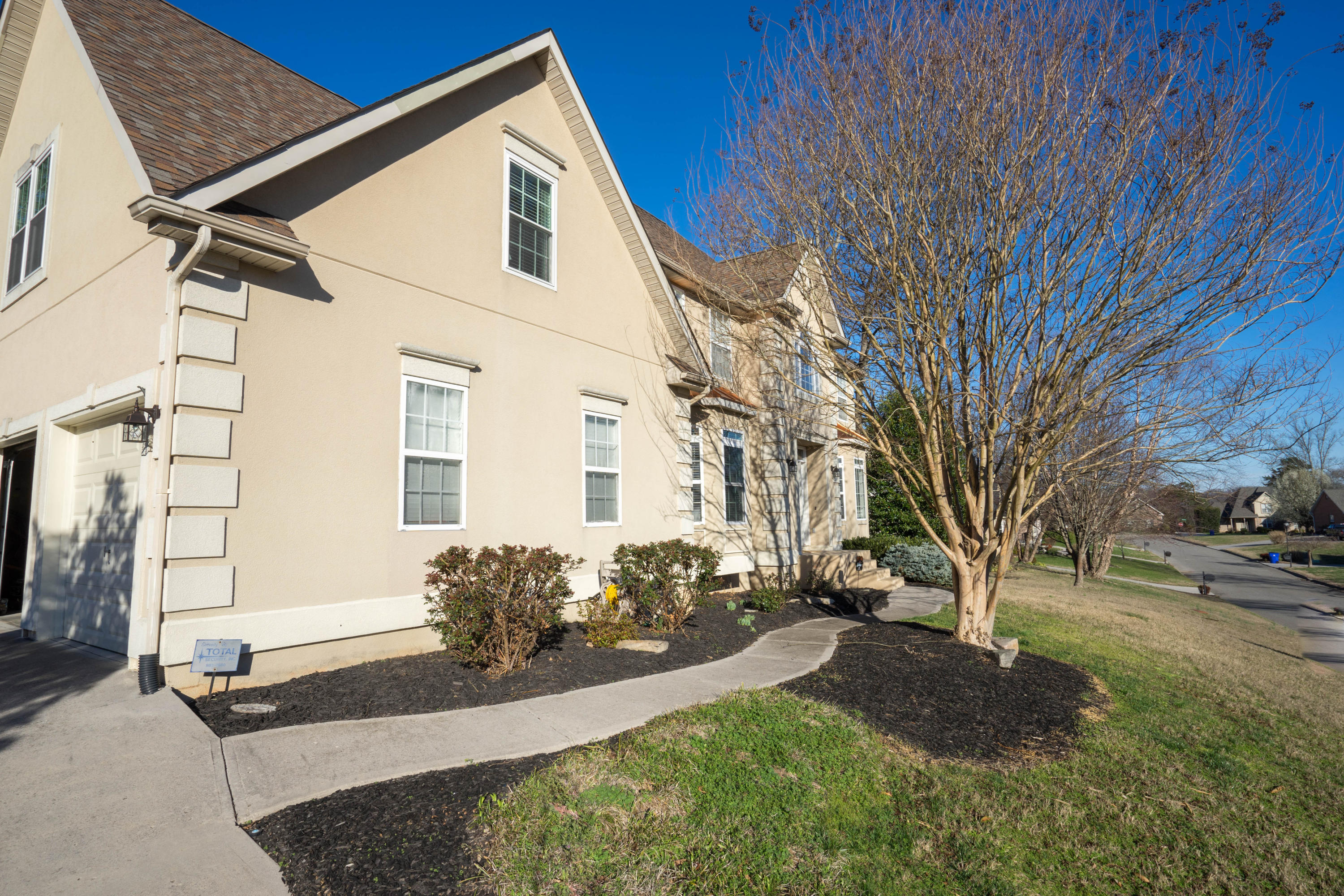 8121 Timberstone Lane Powell, TN 37849 - Photo 4 of 31 DSC01090