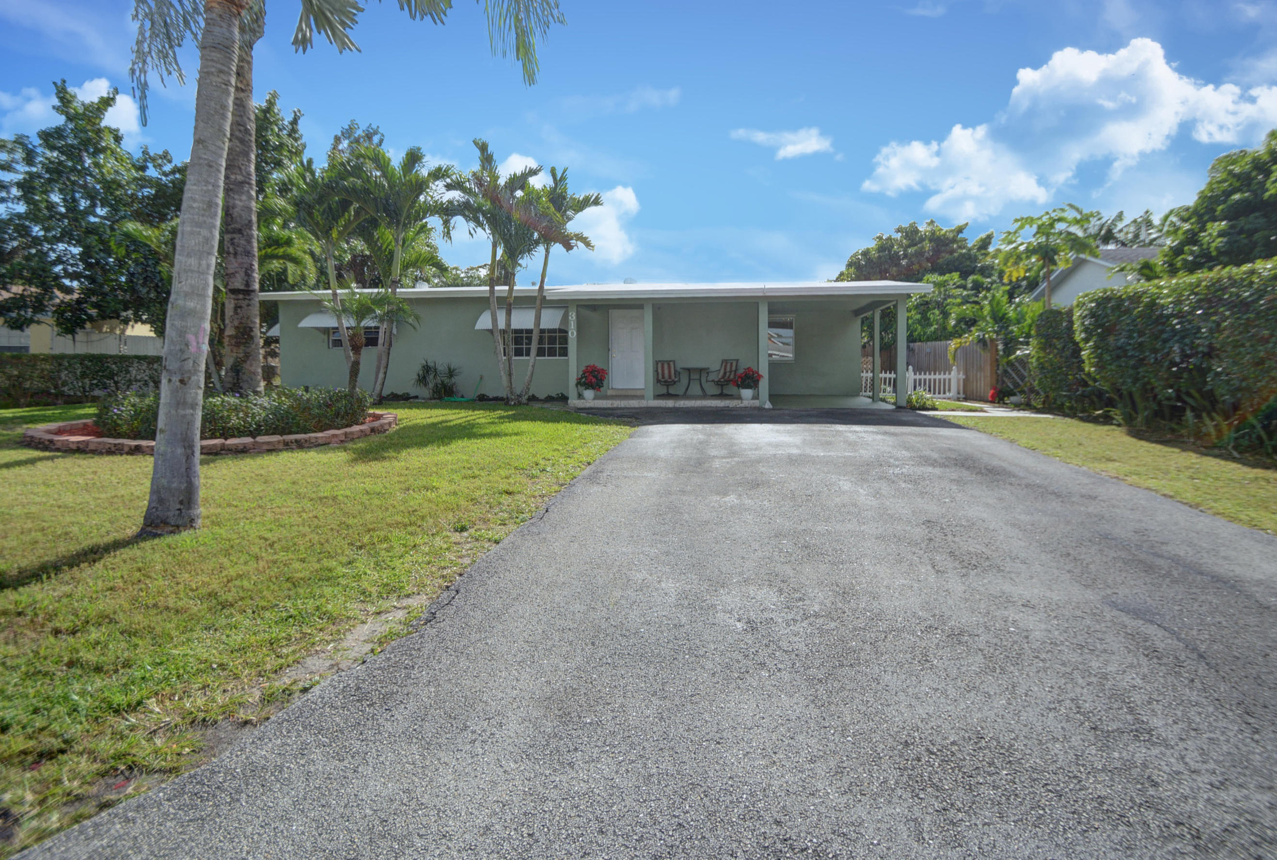 310 Northwest 21st Street Boca Raton, FL 33431 - Photo 1 of 25 Front