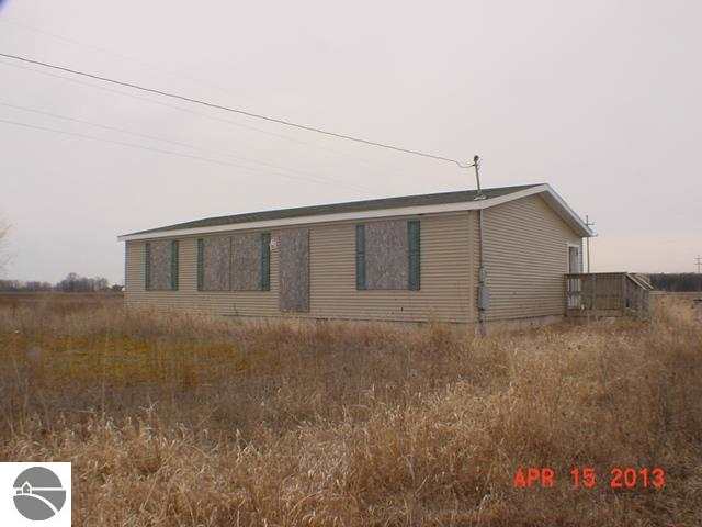 965 Mackinaw Road Turner, MI 48765 - Photo 1 of 6 1744793.JPG