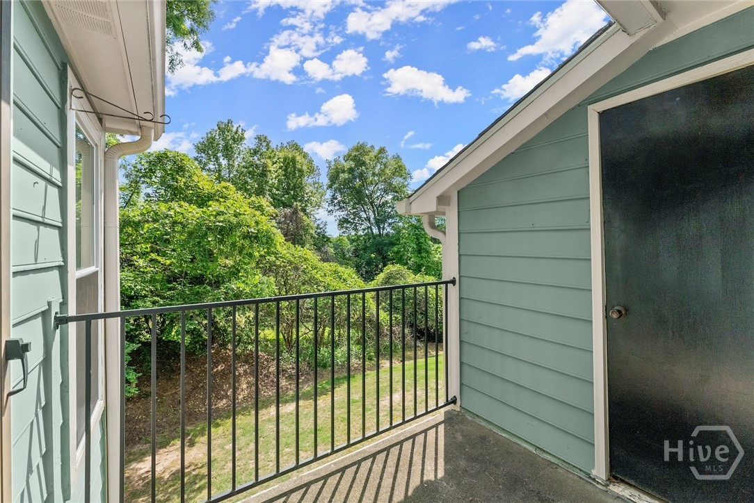 1115 Canyon Point Circle Roswell, GA 30076 - Photo 11 of 30