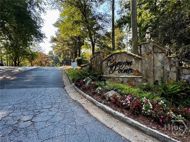 $260,000 | 1115 Canyon Point Circle, Roswell, GA 30076