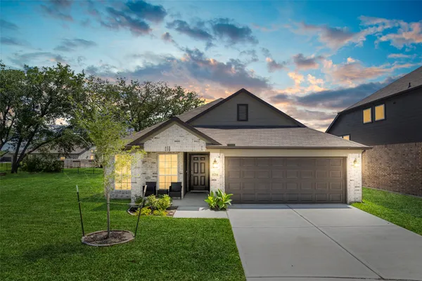 $3,000 | 11714 Glossy Oak Lane, Houston, TX 77066