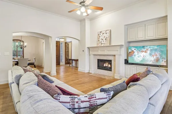 $800,000 | 219 High Point Drive, Murphy, TX 75094