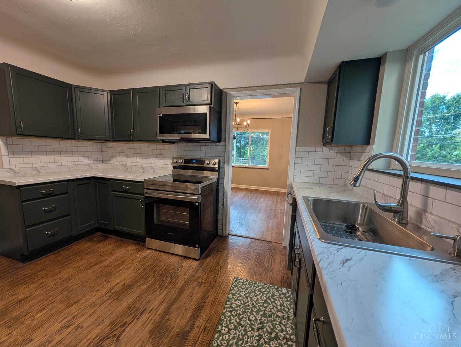 1127 West North Bend Road Cincinnati, OH 45224 - Photo 9 of 23