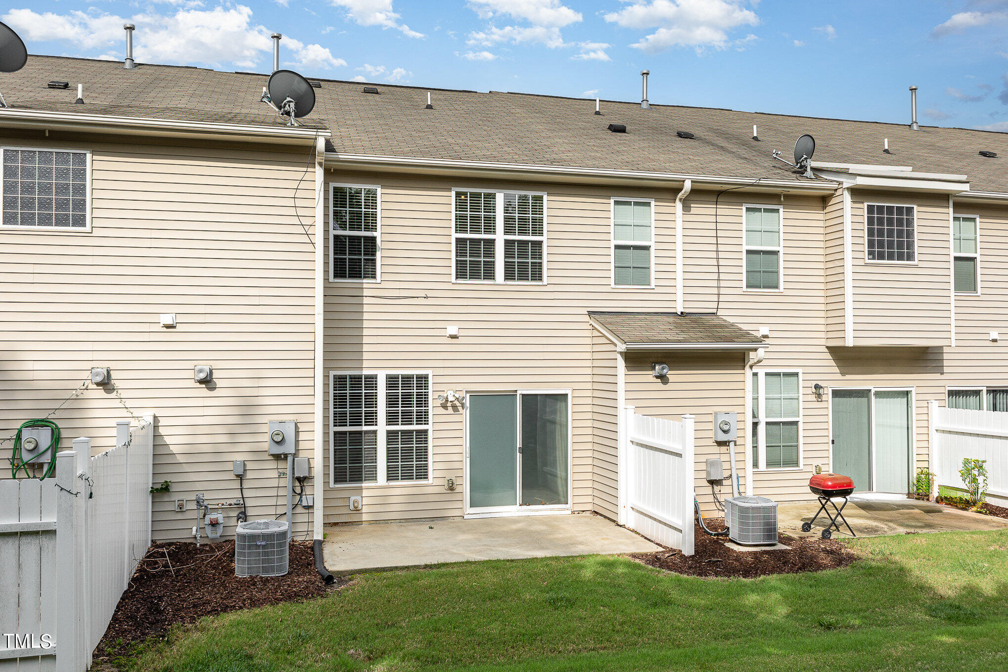 206 Leighann Ridge Lane Rolesville, NC 27571 - Photo 36 of 38 a front view of a house with a yard