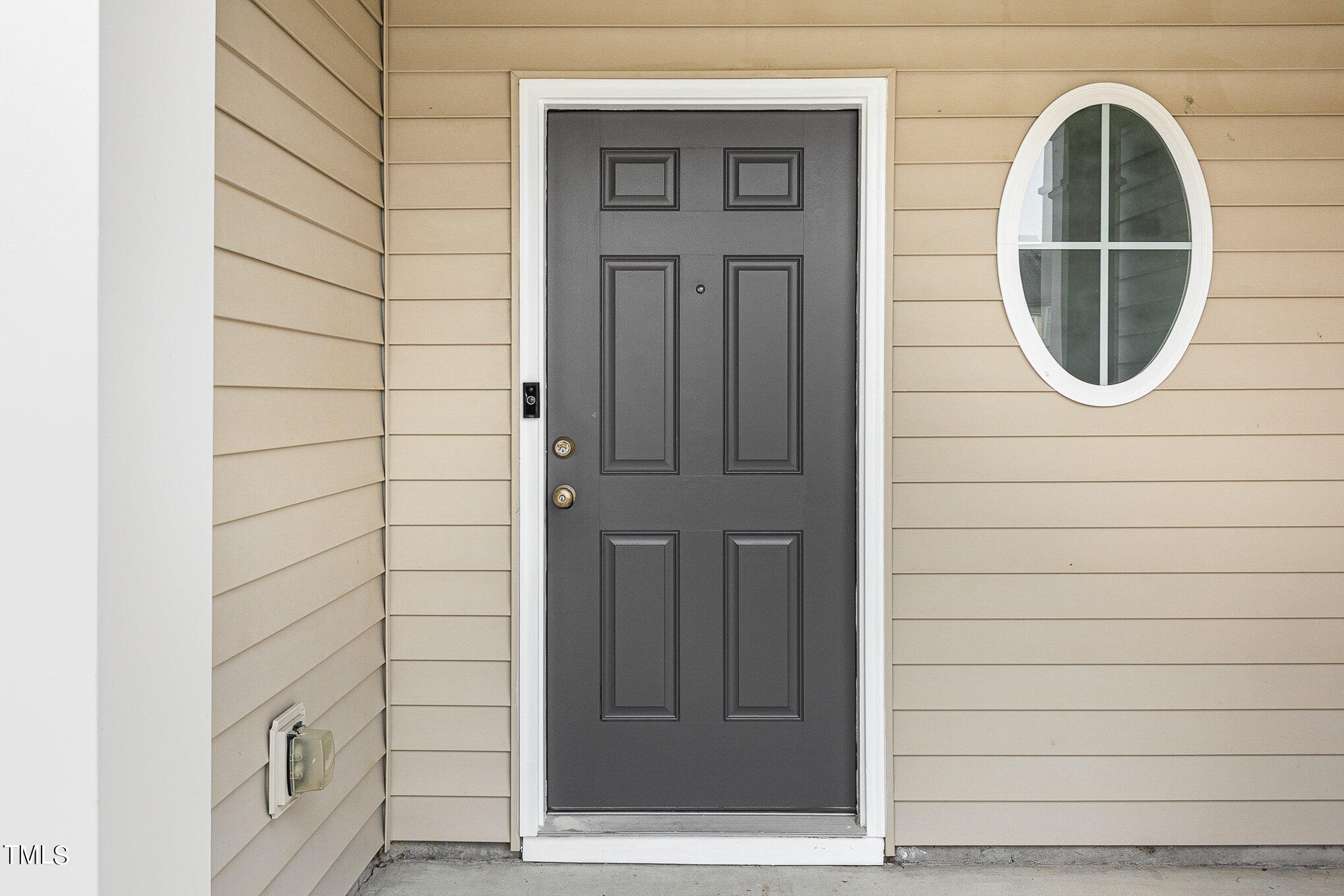 206 Leighann Ridge Lane Rolesville, NC 27571 - Photo 4 of 38 a view of a door of a house