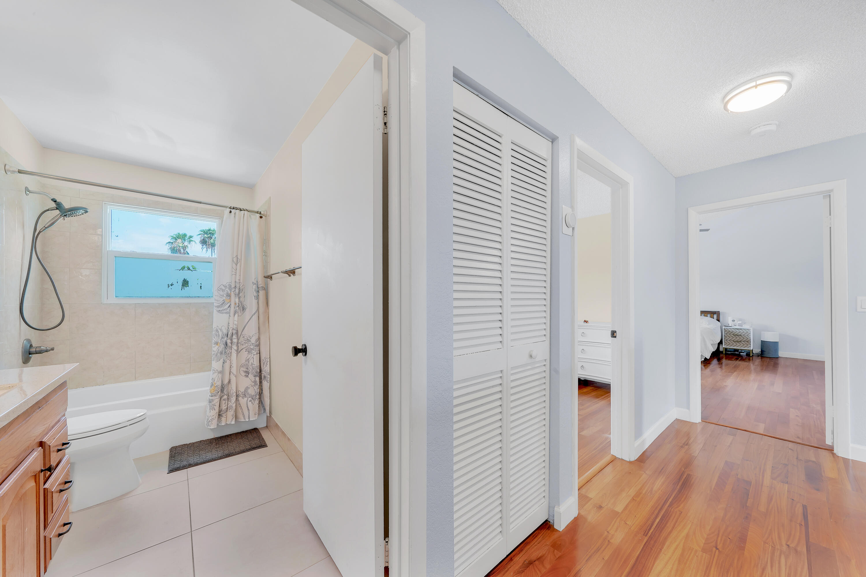 12115 Rockwell Way Boca Raton, FL 33428 - Photo 32 of 64 12 Foyer (2)