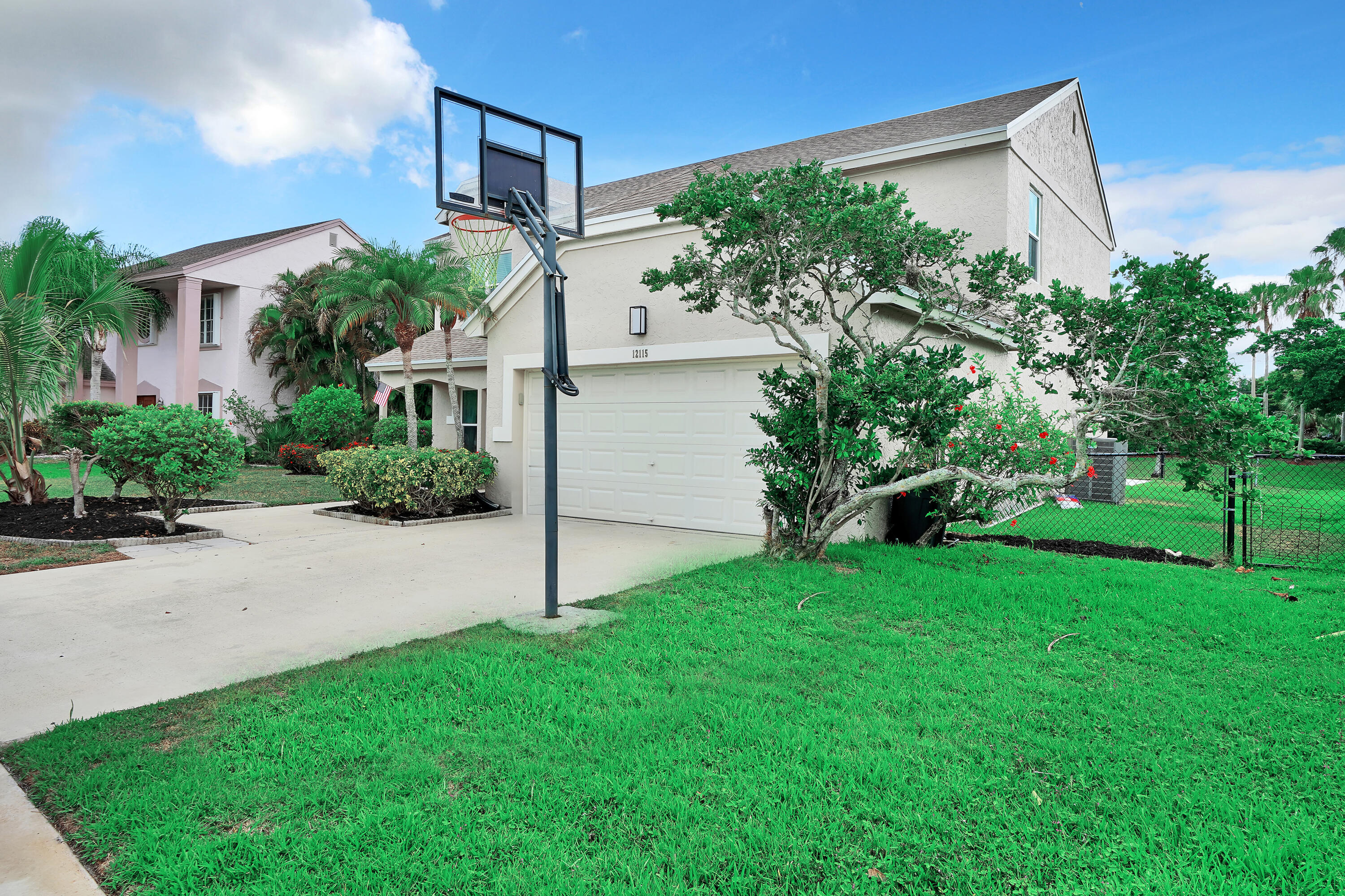 12115 Rockwell Way Boca Raton, FL 33428 - Photo 4 of 64 21 Exteriors (2)