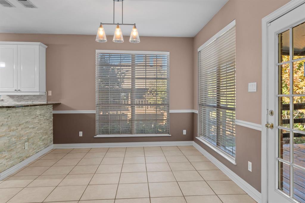 2 Shields Court Trophy Club, TX 76262 - Photo 13 of 39 a view of an empty room with a window