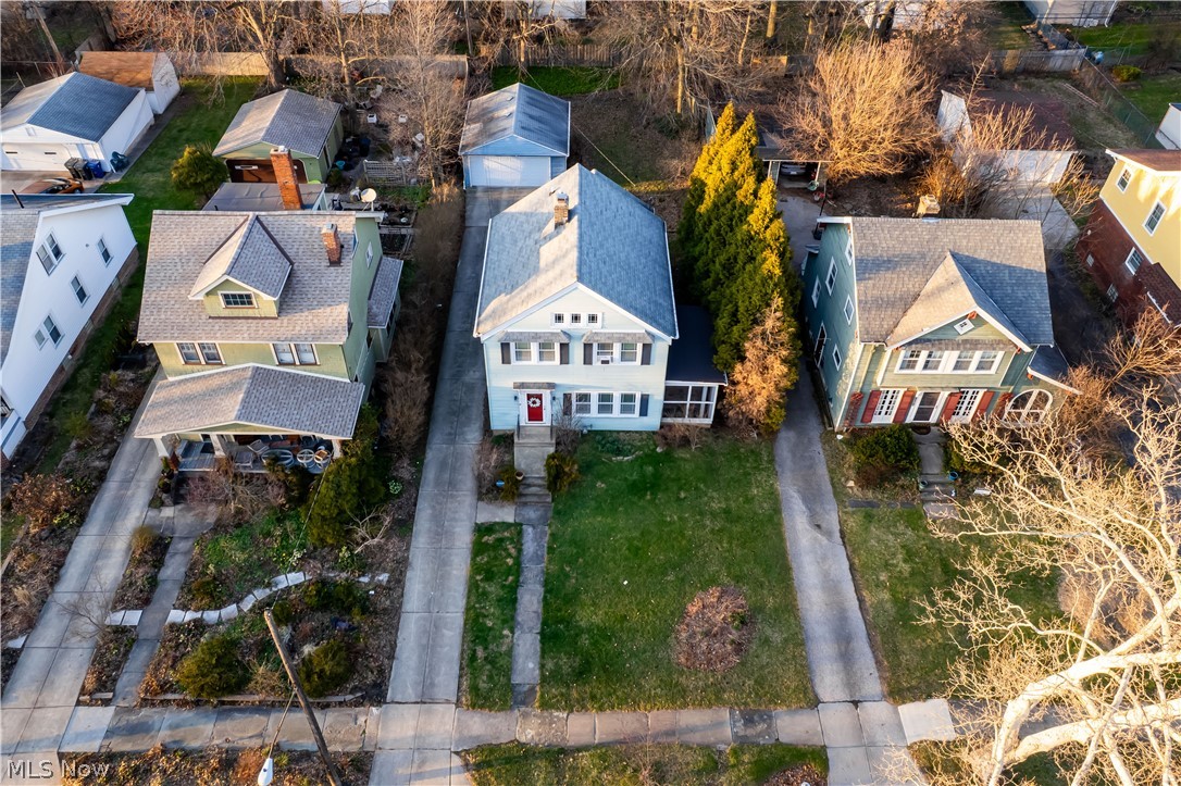 3403 Ormond Road Cleveland, OH 44118 - Photo 4 of 39 Gallery Image 4