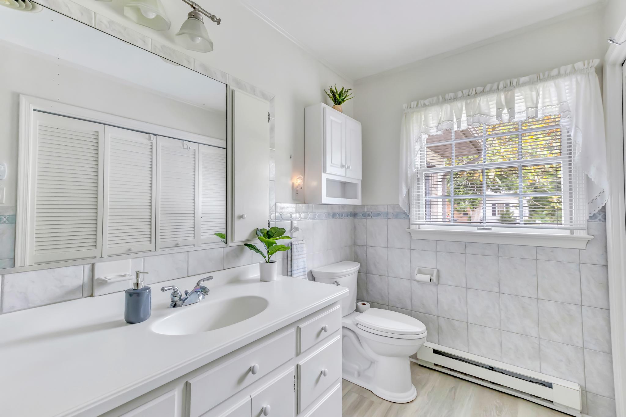 11163 Stewart Neck Road Princess Anne, MD 21853 - Photo 26 of 80 Primary (Remodeled) Bathroom