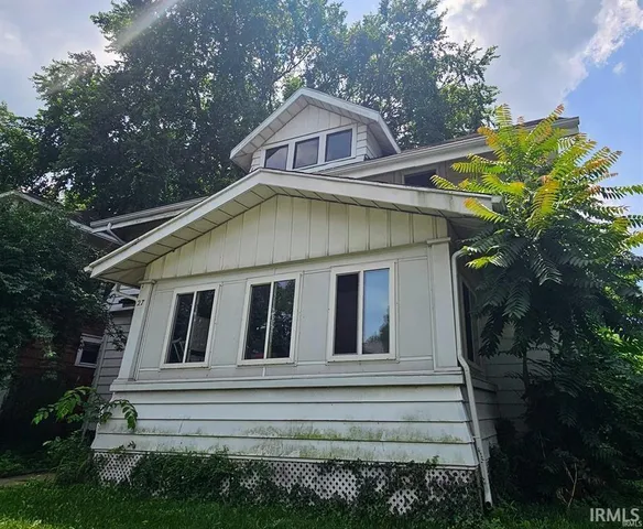 $77,900 | 27 West Orchard Place, Muncie, IN 47305