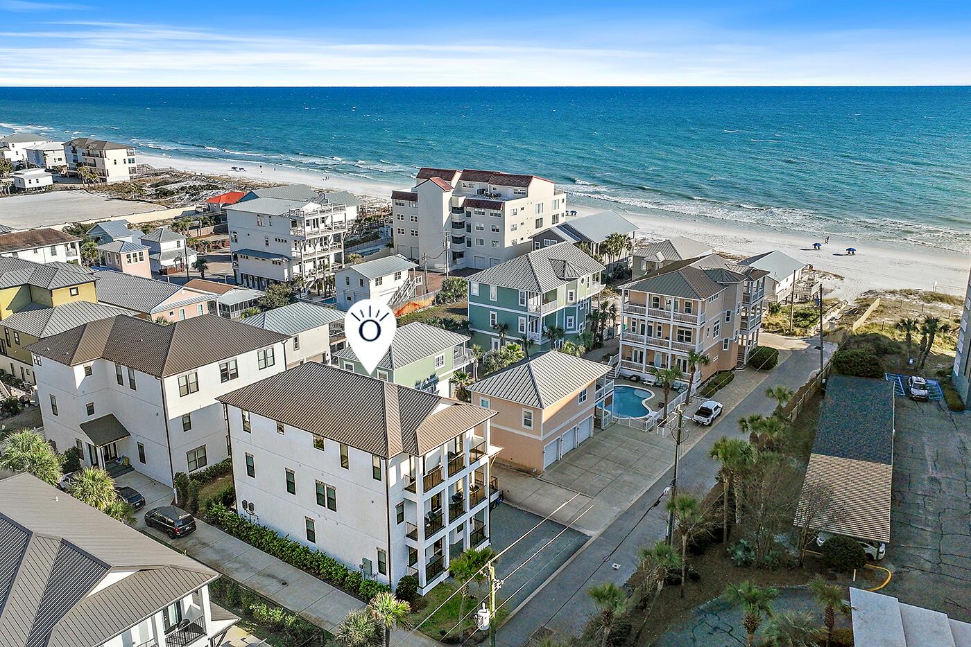a view of residential houses with outdoor space