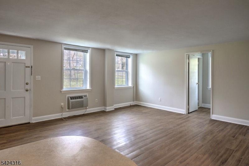 132 Claremont Road, Unit 9 Bernardsville, NJ 07924 - Photo 3 of 13