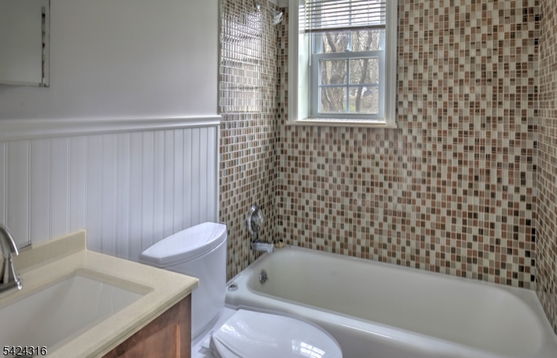 132 Claremont Road, Unit 9 Bernardsville, NJ 07924 - Photo 9 of 13