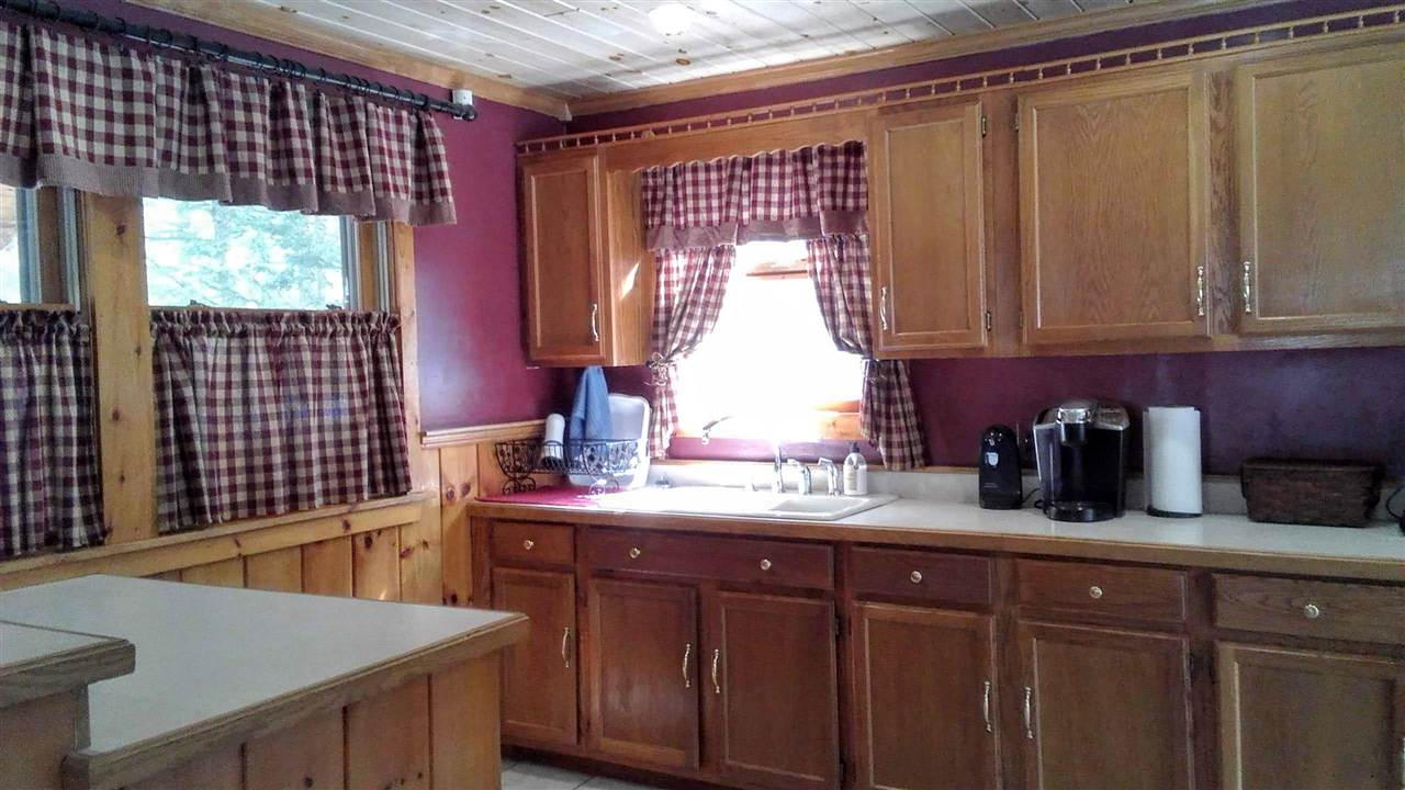 129 Prentice Woods Road Wakefield, NH 03830 - Photo 4 of 37 Gallery Image 4