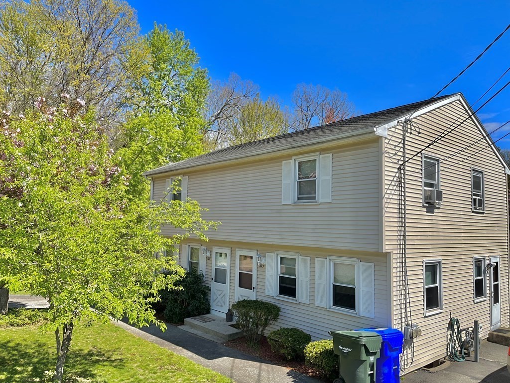 103-105 Kent Road Springfield, MA 01129 - Photo 1 of 22 Gallery Image 1