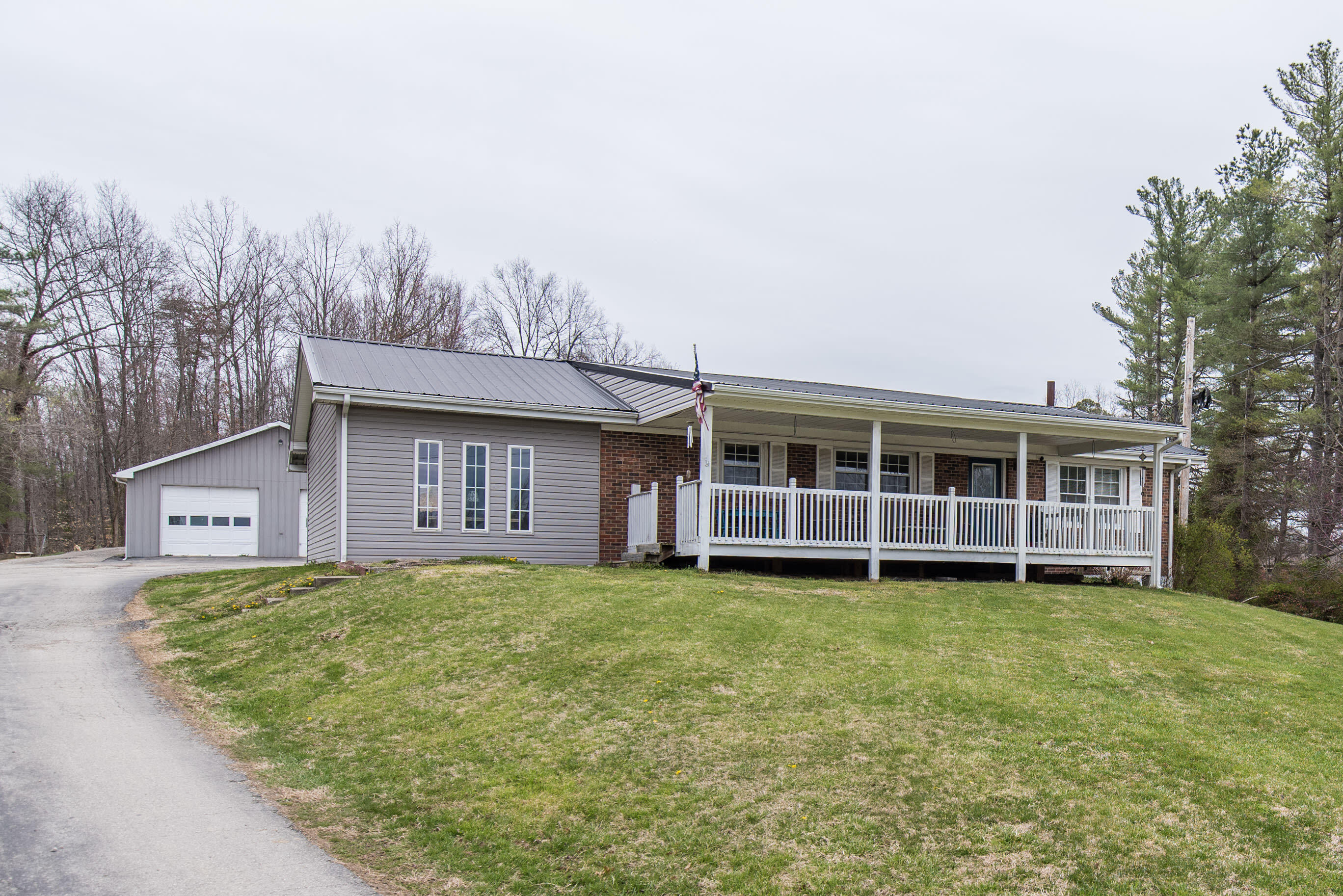 129 Wynn Flat Road Frenchburg, KY 40322 - Photo 5 of 41 20220404-129-Wynn-Flat-Rd-davis-realty-0