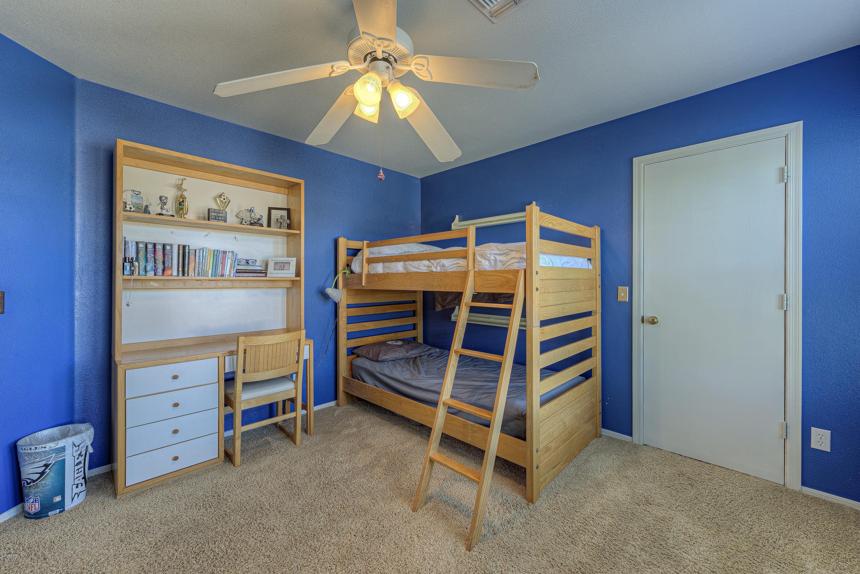 4041 East Tether Trail Phoenix, AZ 85050 - Photo 15 of 22 015_Third Bedroom