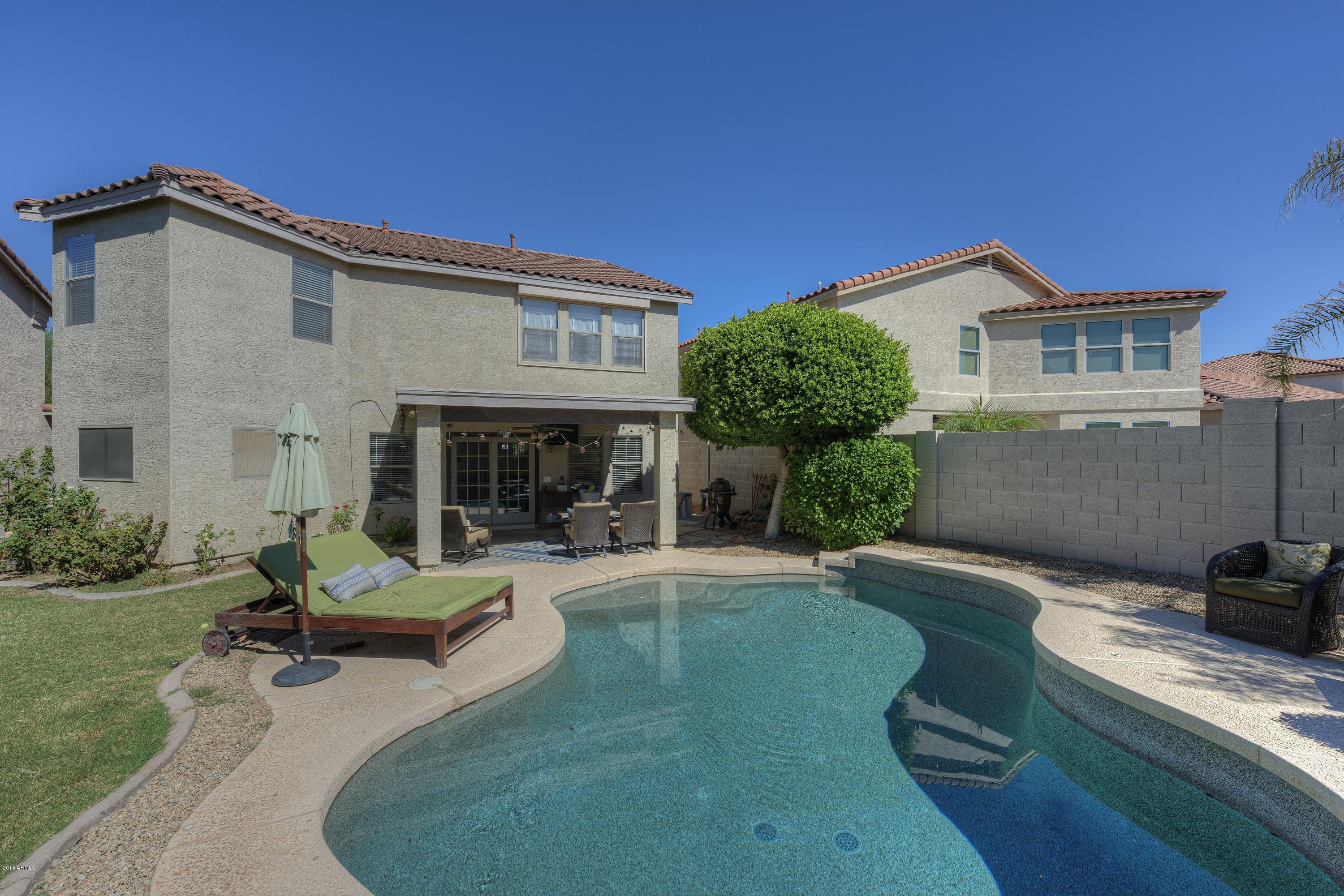 4041 East Tether Trail Phoenix, AZ 85050 - Photo 21 of 22 021_Pool and Backyard