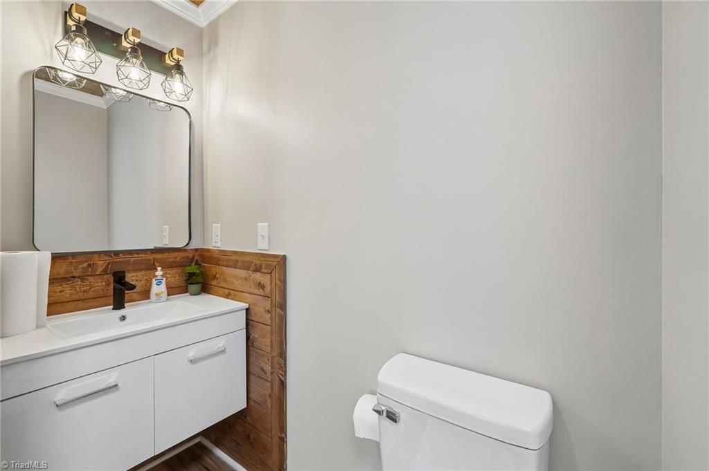 425 Mr Henry Road Mocksville, NC 27028 - Photo 23 of 35 Gallery Image 23