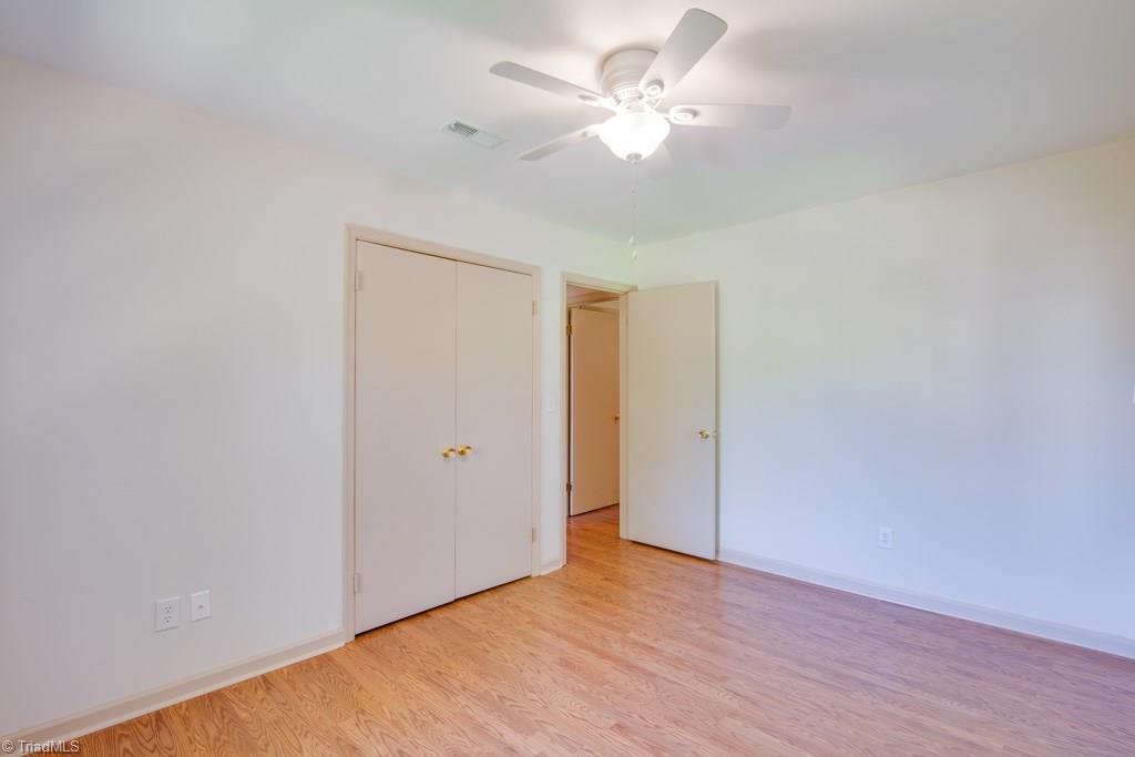 1480 Pebblebrook Road Winston-Salem, NC 27105 - Photo 12 of 19 Gallery Image 12