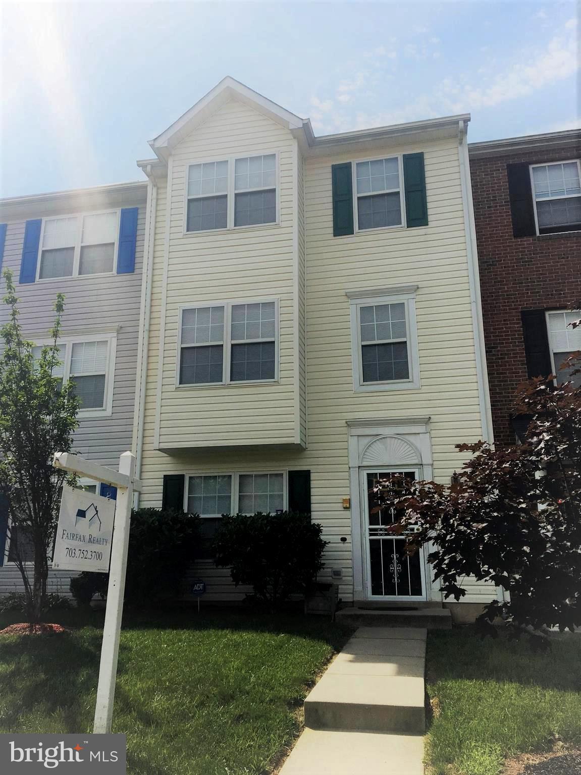 5525 Shallow River Road Clinton, MD 20735 - Photo 2 of 20 Exterior (Front)