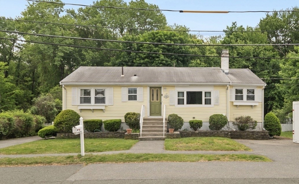12 Karen Road Woburn, MA 01801 - Photo 1 of 33