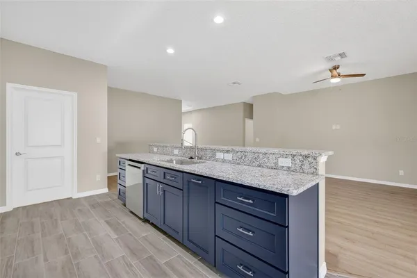 $399,900 | 38905 Pine Street, Umatilla, FL 32784