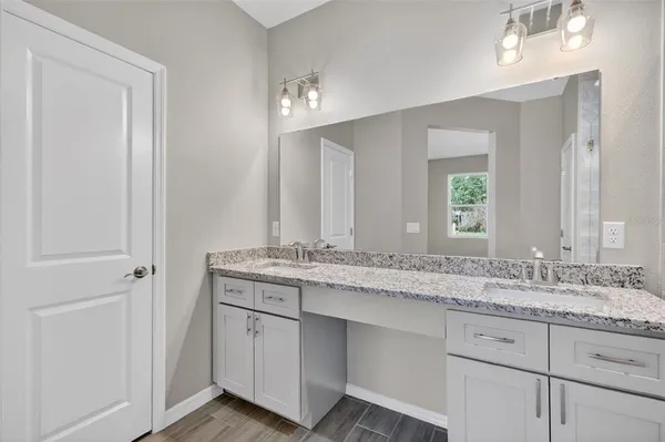 $399,900 | 38905 Pine Street, Umatilla, FL 32784