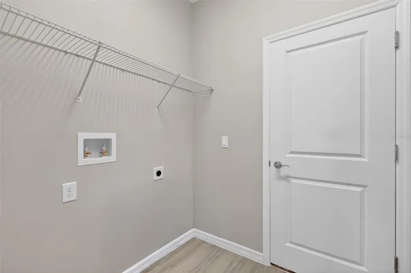 $399,900 | 38905 Pine Street, Umatilla, FL 32784