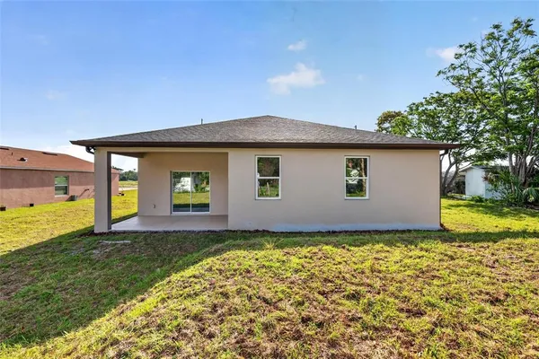 $399,900 | 38905 Pine Street, Umatilla, FL 32784