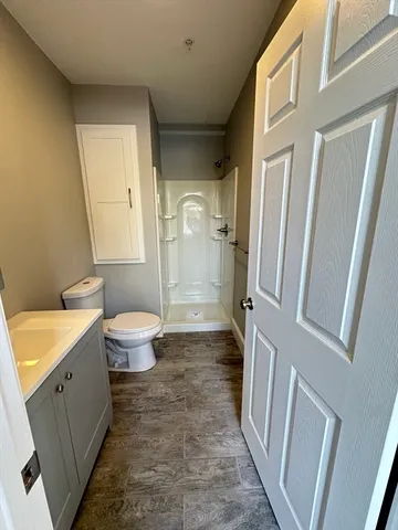 $2,000 | 6 Monroe Street, Unit 102, Salem, MA 01970