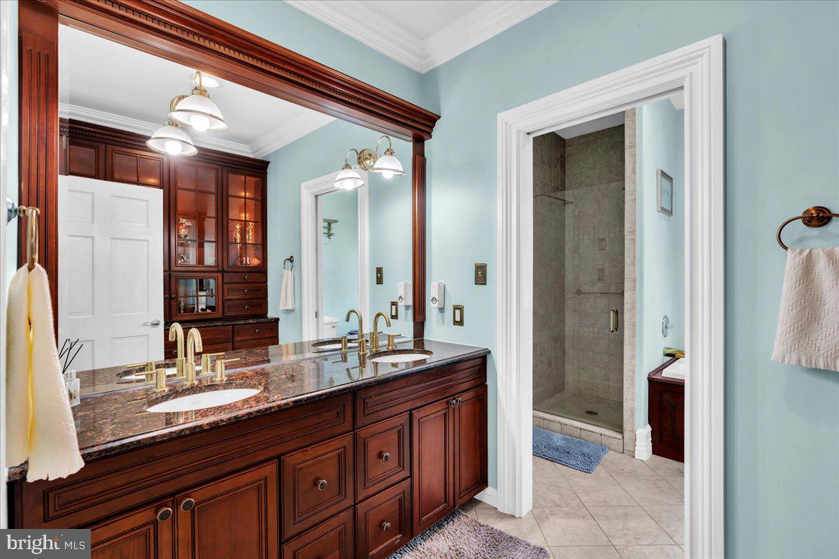 341 Station Avenue Haddonfield, NJ 08033 - Photo 42 of 71 Second Floor Hall Bathroom