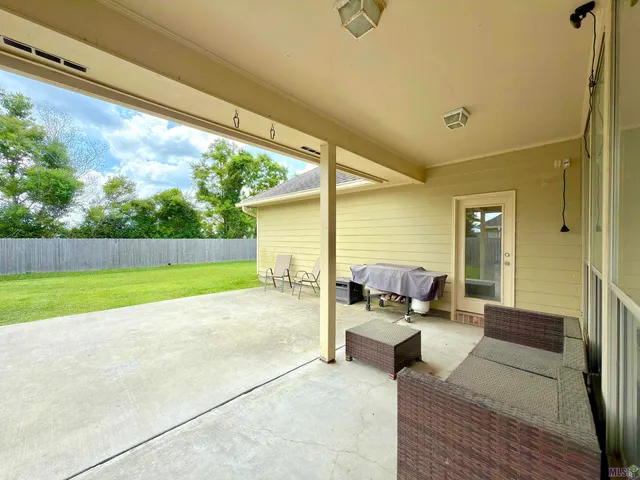 $290,000 | Undisclosed Address, Zachary, LA 70791