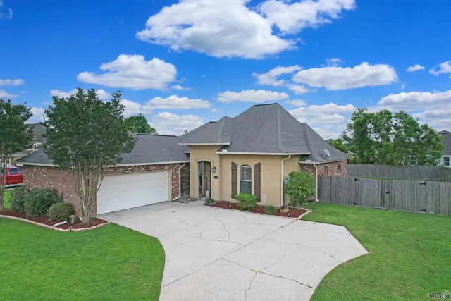 $290,000 | Undisclosed Address, Zachary, LA 70791