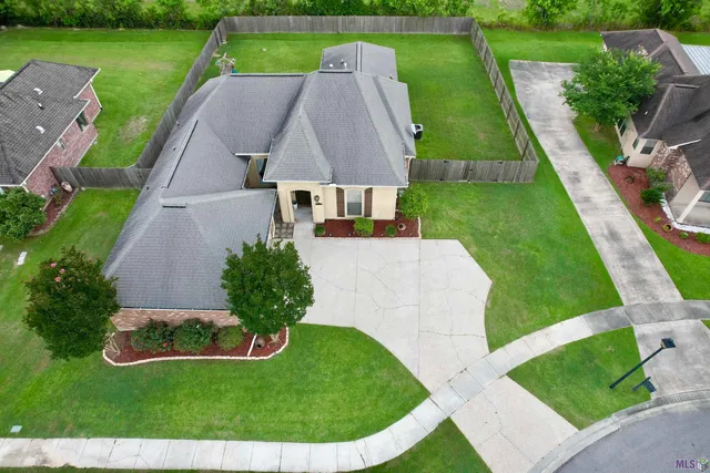 $290,000 | Undisclosed Address, Zachary, LA 70791